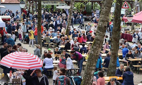 Zahlreiche Besucher lockten die über 40 Vereine, Verbände und kommerziellen Anbieter beim 21. Ökofest an.