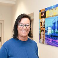 Gertrud Türk, ehemalige Geschäftsführerin, erzählt über ihre Erfahrungen nach fast 40 Jahren Starthilfe für junge Menschen bei der GbF in Schweinfurt.