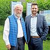 Bürgermeister Christian Weber (r.) folgt als FSV-Vorsitzender auf Altlandrat Reinhardt Glauber.