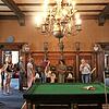 In den Familienführungen kann das Graf-Luxburg-Museum kindgerecht entdeckt werden.
