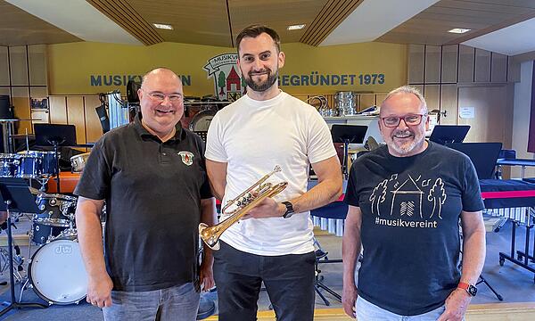 Mitglieder des Vorstands vom Musikverein Forchheim-Buckenhofen (v. l.): Bernd Froese (Vorstandsvorsitzender), Christian Libera, (Vorstand Musik und stellvertretender Vorstandsvorsitzender) und Heinrich Kredel (Vorstand Öffentlichkeitsarbeit).