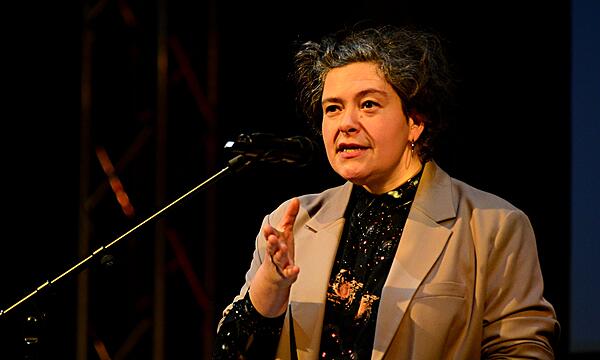 Nora Gomringer eröffnete mit einer bemerkenswerten Rede das Bamberger Literaturfestival. Nora Gomringer eröffnete mit einer bemerkenswerten Rede das Bamberger Literaturfestival.