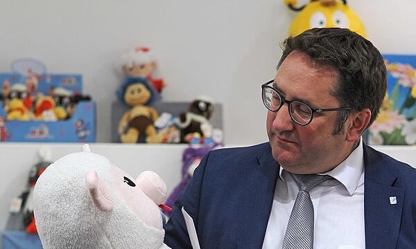 Münchner Ministerium will Heunec-Plüschtiere verschenken