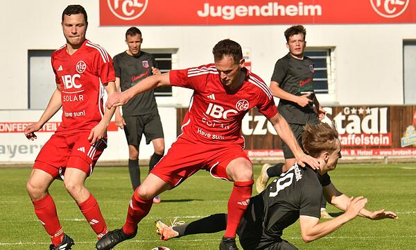 Der Lichtenfelser Lukas Engelmann muss auch in der Relegation gegen Ebersdorf und seinen Cousin Jakob Engelmann wieder großen Einsatz zeigen.