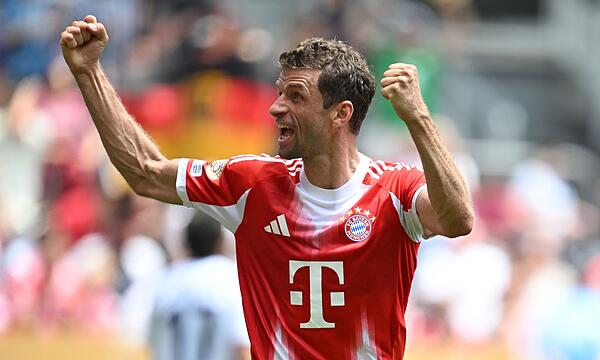 Bayern München - Auckland City
