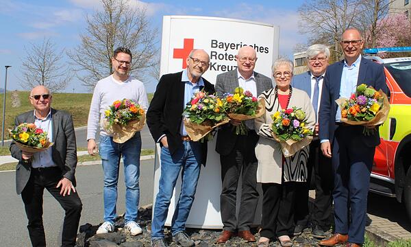 Die gewählten Mitglieder der Vorstandschaft des BRK-Kreisverbandes Lichtenfels (von links): Dr. Erich Dünninger (Chefarzt), Stefan Schneyer (Stellvertretender Schatzmeister), Norbert Scholz (Schatzmeister), Manfred Glöckner (Justiziar), Rosemarie ...