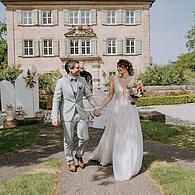 Im Landkreis gibt es viele Orte für die Traumhochzeit - auf dem Bild ist Schloss Atzelsberg zu sehen.
