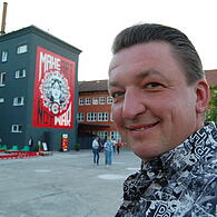 Steffen Eberlein in der Cortendorfer Kulturfabrik. Am 21. Juni werden an gleicher Stelle die Beatsteaks erwartet.