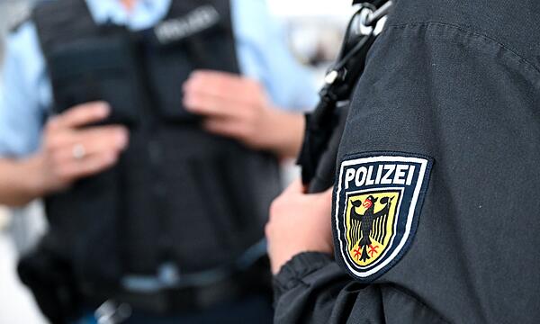 Bundespolizei am Bahnhof
