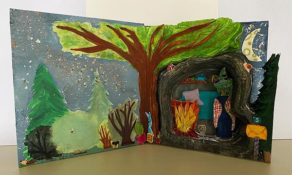 Mit diesem „Altered Book“ gewann Rebekka Reith vom Gymnasium Albertinum einen Bundespreis im diesjährigen Europa-Wettbewerb.