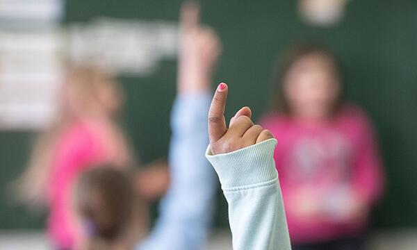 Am Dienstag  kehrt wieder Leben in die Schule  in Stadt- und Landkreis Kulmbach ein.