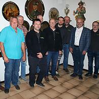 Die Führung der Schützengesellschaft Münnerstadt: Martin Schmitt (Kassenprüfer), Georg Köth (Gesellschaftsausschuss), Bruno Rolof (Kassenprüfer-Ersatzmann), David Betzer (Schatzmeister), Thomas Kersten (Kassenprüfer), Roland Dömling (2. Schützenme...