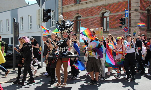 Prideweek: 500 Teilnehmer beim CSD in Coburg