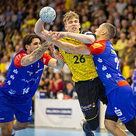 Der HSC Coburg um Pavels Valkovskis verlor gegen Balingen im Viertelfinale des DHB-Pokals.