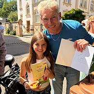 Tessa ist großer Paul-Maar-Fan. Ihr und ihrer Familie hat die Lesung sehr gut gefallen.