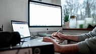 Die Deutschen verbringen im Schnitt 1,6 Tage pro Woche im Homeoffice. Für viele dürfte es gerne noch ein bisschen mehr sein.