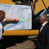 Spatenstich Kreisverkehr Langendorf