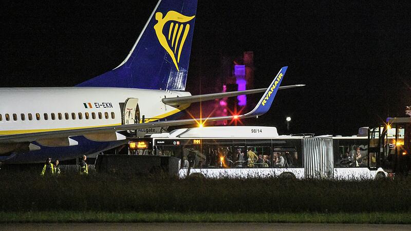 Sicherheitslandung wegen Turbulenzen