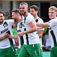Eltersdorfs Spielführer Maximilian Göbhardt und seine Truppe müssen in der Relegation gegen Aschaffenburg ran.