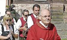 Pfarrer i. R. Josef Zwickel bei seinem 50. Priesterjubiläum 2015 in Diebach.