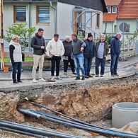 Bautechniker Wolfgang Dietrich informierte die Mitglieder des Bau- und Umweltausschusses über die Maßnahme in der Schlesier-, Sudeten- und Pinsenhofstraße, die voraussichtlich bis Mitte Juli dauern wird.