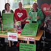 Philipp und Alexandra zu Guttenberg, Susanne Werner (OHO), Alfons Hrubesch (Vorsitzender der OHO) und  T. Ovcharenko bei der Vorstellung der Plakatkampagne.
