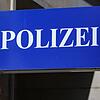Schild am Polizeirevier