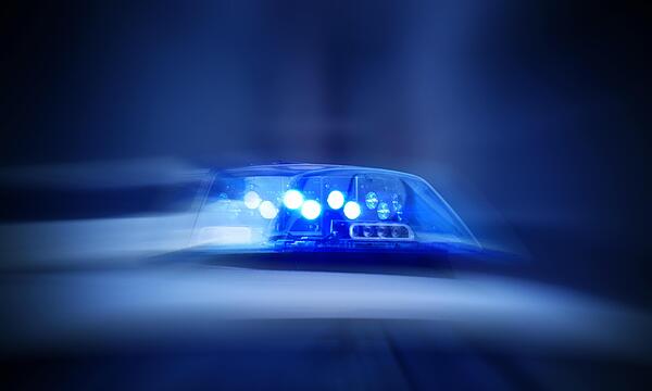 Polizeikontrolle: Fahrer unter Drogeneinfluss gestoppt.