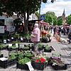 Herzstück des Markts waren die vielen Händler mit ihrer bunten Vielfalt. Herzstück des Markts waren die vielen Händler mit ihrer bunten Vielfalt.