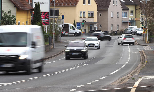 Dörfles-Esbach Straßensperrung Ortsdurchfahrt Neustadter Straße