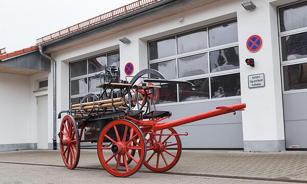 Diese Saugdruckpumpe von 1893 wurde restauriert und ist am Sonntag beim Umzug zu sehen.