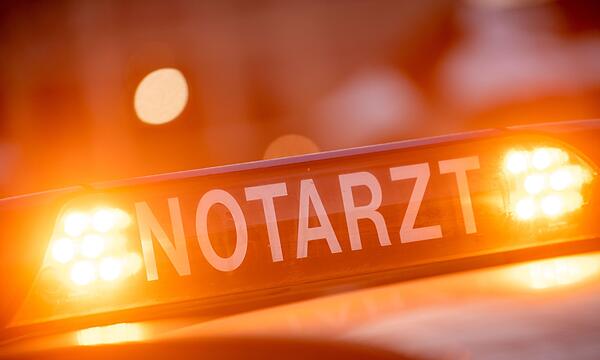 Junge stirbt nach Sturz mit Fahrrad