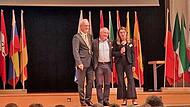 Der Rotary-Club Höchstadt erhielt die Ehrung für den ersten Platz in der Polio-Plus-Challenge bei der Distriktkonferenz in Ansbach.