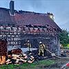 Backshop der Bäckerei Roppelt in Kirchehrenbach steht in Flammen.