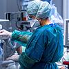 Zu den Spitzenzeiten der Coronakrise waren die Intensivstationen in den Kliniken überfüllt. Zu den Spitzenzeiten der Coronakrise waren die Intensivstationen in den Kliniken überfüllt.