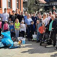Große Resonanz fand die Abfallsammelaktion in Bad Rodach. Viele Helfer füllten zahlreiche Beutel mit Müll.