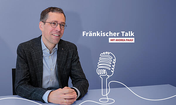 Marcus Rudolf Axt, Intendant der Bamberger Symphoniker, erlaubt im Podcast "Fränkischer Talk" mit Andrea Pauly Einblicke hinter die Kulissen des Orchesters