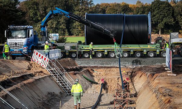 Erster Kabelverlegung bei SuedLink