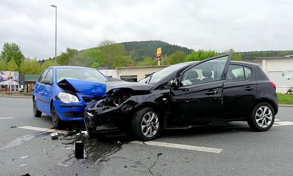 Unfall Media-Markt-Kreuzung
