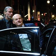 Kanzler und SPD-Spitzenkandidat Olaf Scholz will der schwächelnden Autoindustrie unter die Arme greifen.