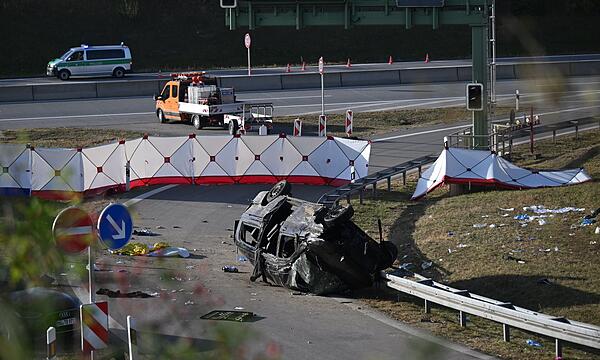 Prozessauftakt nach tödlichem Schleuserunfall