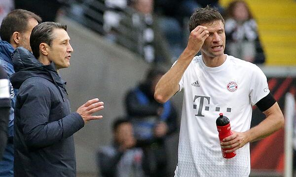 Niko Kovac (l) und Thomas Müller