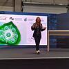 Die bekannte TV-Moderatorin Petra Bindl führte durch den nachhaltigen Wirtschaftsgipfel in Hallstadt.