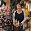 Erika Schwiemann freut sich über jeden Besuch von Gemeindeschwester Miriam Hofmann. Erika Schwiemann freut sich über jeden Besuch von Gemeindeschwester Miriam Hofmann.