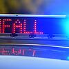 Polizei sichert Unfallstelle Polizei sichert Unfallstelle