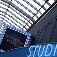 „Du gewinnst hier nicht die Million !!!“ - Fernsehstudio