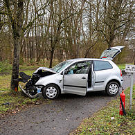 Am Dienstag, 3.12.2024, ereignete sich auf der Staatsstraße Richtung Trabelsdorf ein tragischer Verkehrsunfall.