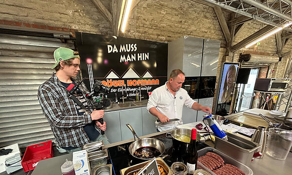 Schwarzer Markt in Coburg – hier Impressionen von der Premiere im Jahr 2024.