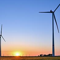 Bald sollen sich um Herzogenaurach mehr Windräder drehen.