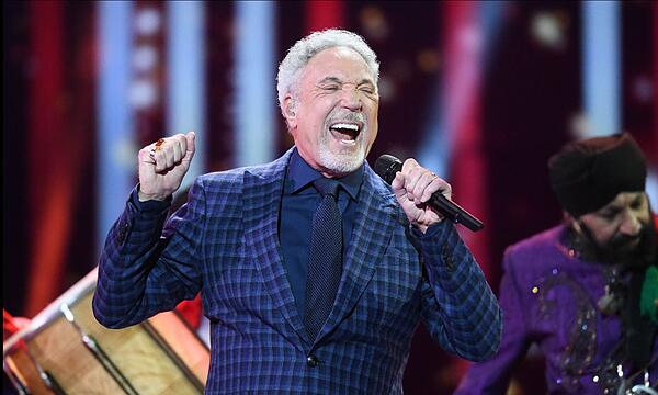 Tom Jones wird 85 - Der Tiger kippt nicht um